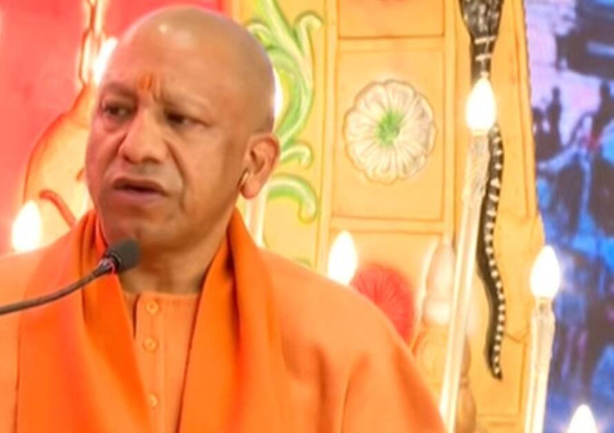योगी आदित्यनाथ बनाम माफिया राज