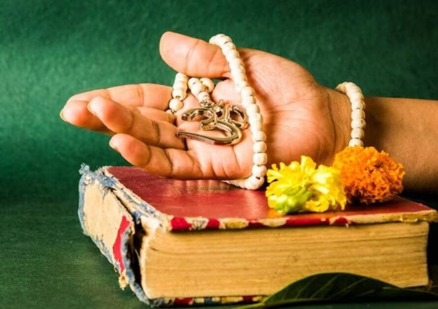 सनातन धर्म आध्यात्मिक पथ की ओर