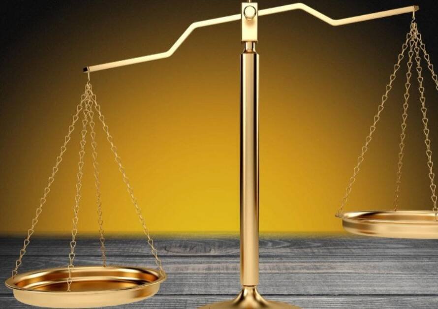 नियमों से चलेगी दुनिया या ताक़त से